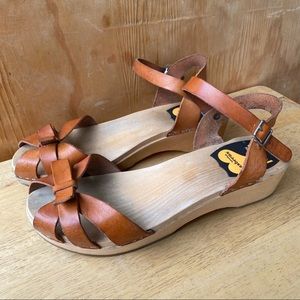 Swedish Hasbeens Tan Leather Wooden Clogs